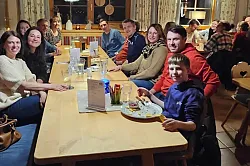 linker_tisch.jpg